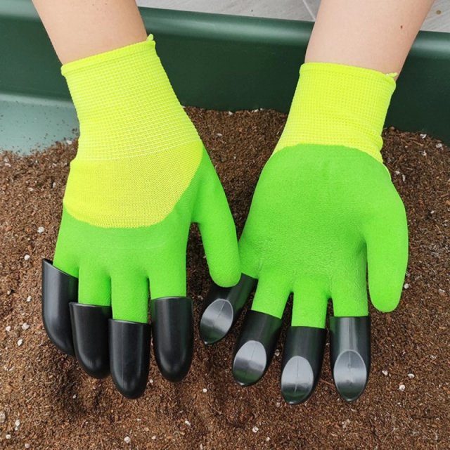 Gardening Gloves with Claws for Digging and Planting - Image 4