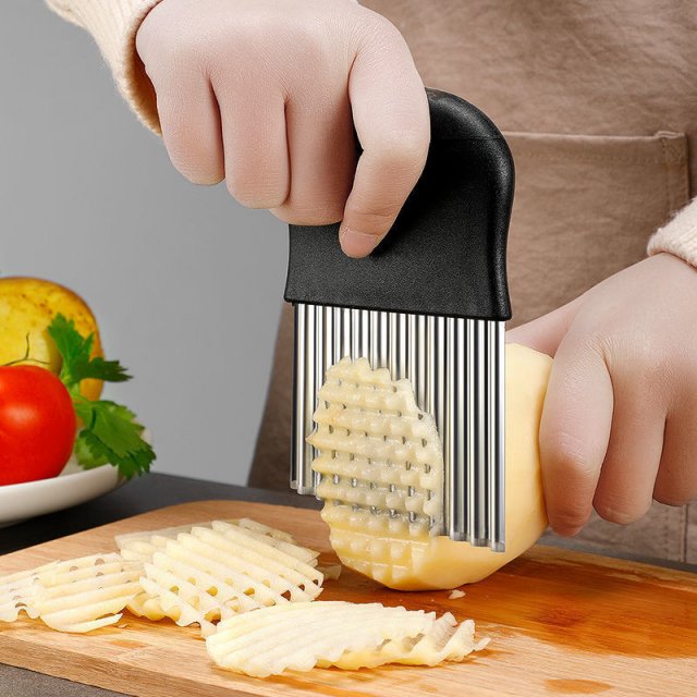 Stainless Steel Wavy Fry and Vegetable Slicer - Image 3