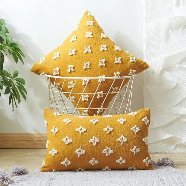 Yellow Rhombic Star Decorative Cushion Cover