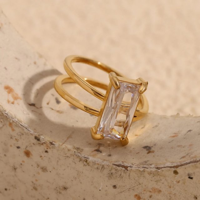 18K Gold Plated Asymmetric Rhinestone Ring