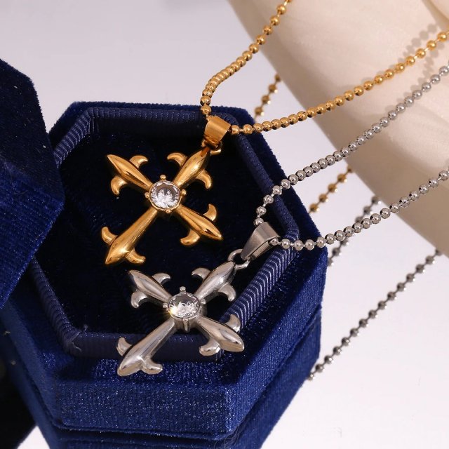 Vintage Rhinestone Cross Pendant Necklace with Beads Chain - Image 6