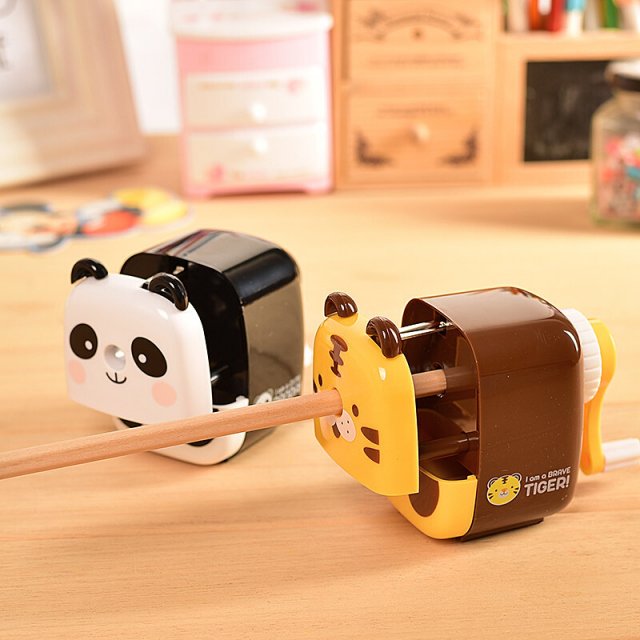 Cute Cartoon Animal Manual Pencil Sharpener - Image 3