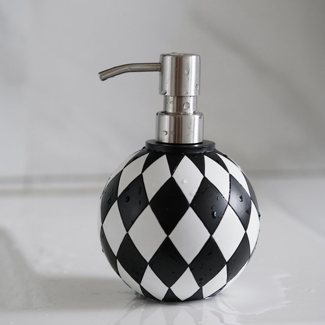 Stainless Steel Pump Soap Dispenser - Image 4