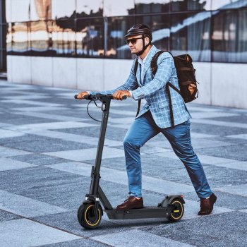 Alternative view of High-Speed Foldable Electric Scooter for Adults