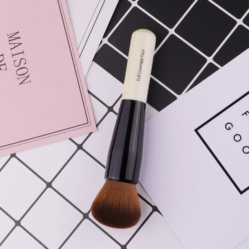 Soft Round Bristle Makeup Brush