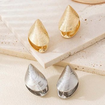 Vintage Big Textured Shell Hoop Earrings
