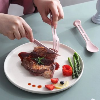 3PCS Portable Wheat Straw Cutlery Set – Travel-Friendly & Eco-Conscious