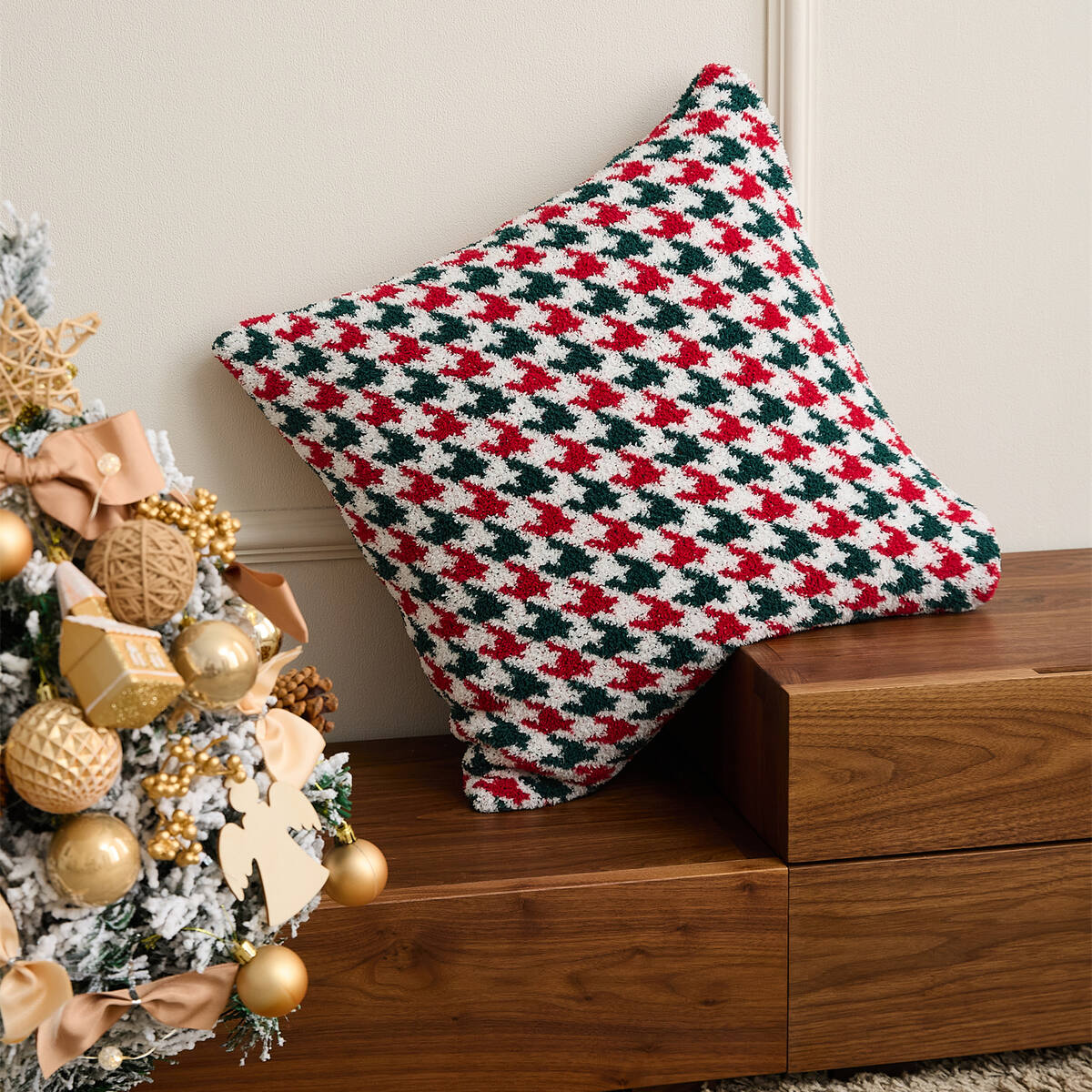 Houndstooth Plaid Pillow Cover Houndstooth Plaid Pillow Cover